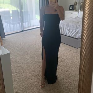 Black Dress (Maxi)